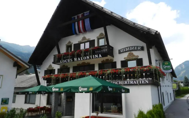 Locus Malontina Hotel вид на фасад