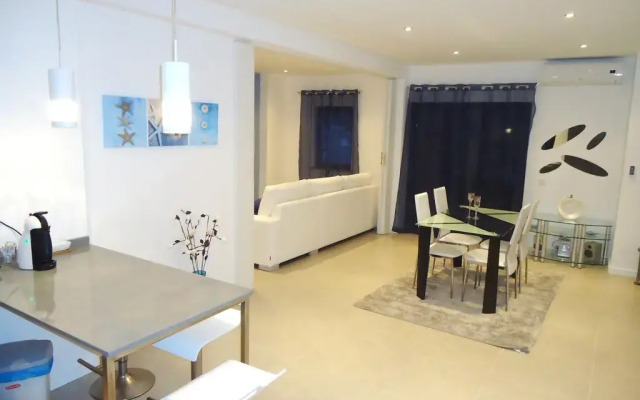 Отель Saradel Albufeira Centre комната для гостей