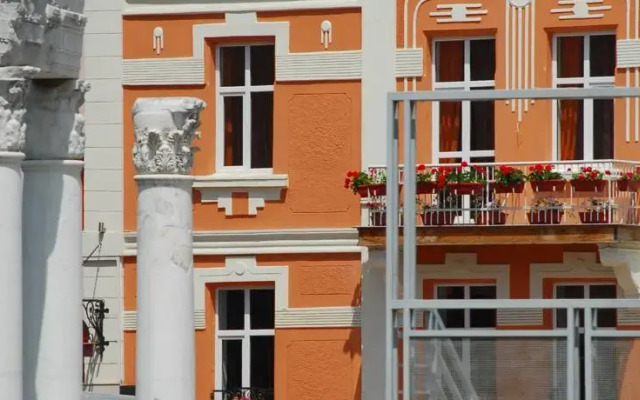 Отель Guest House Romantica вид на фасад