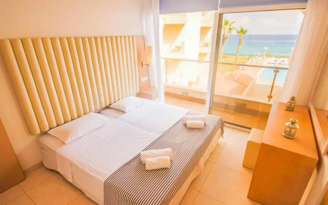 Отель Fig Tree Bay Apartments Кипр, Протарас - отзывы, цены и фото номеров - забронировать отель Fig Tree Bay Apartments онлайн комната для гостей