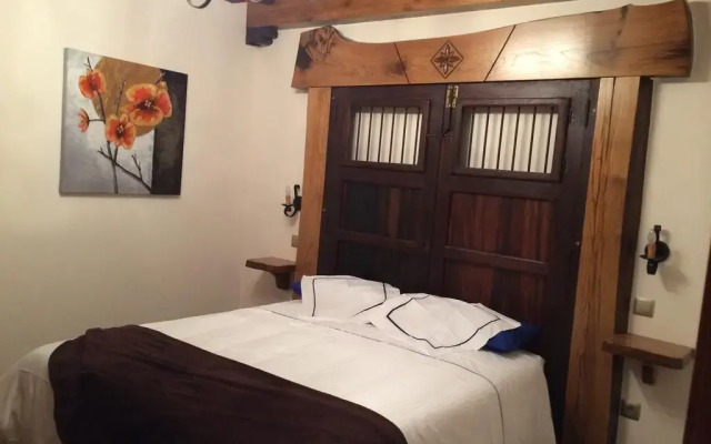 Отель Posada el Molino de Cadalso комната для гостей