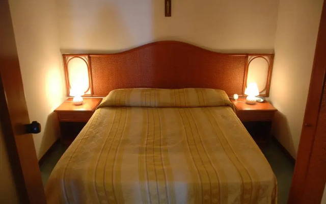 Отель Happy House Amalfi Италия, Амальфи - отзывы, цены и фото номеров - забронировать отель Happy House Amalfi онлайн комната для гостей