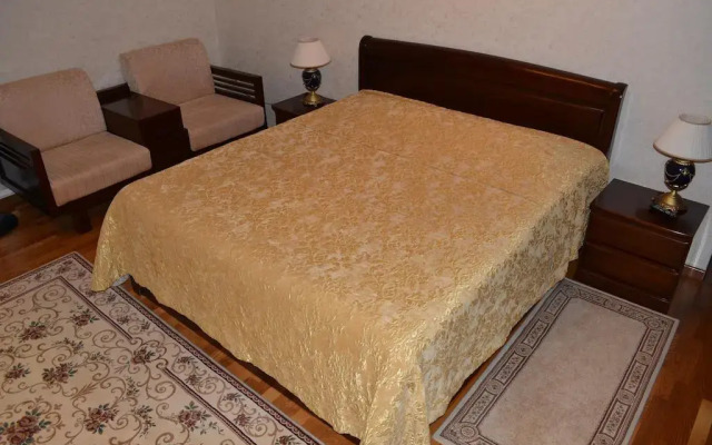 Гостиница Edelweiss Hotel в Новосибирске 1 отзыв об отеле, цены и фото номеров - забронировать гостиницу Edelweiss Hotel онлайн Новосибирск комната для гостей