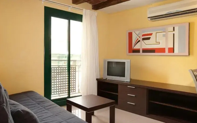 Апартаменты Lodging Apartments Liceu комната для гостей