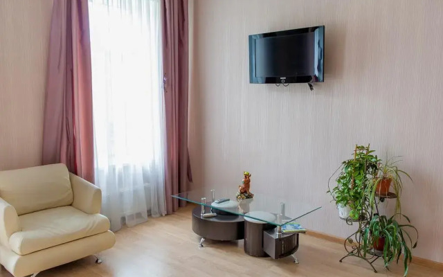 Апартаменты Solid Odessa Apartments комната для гостей
