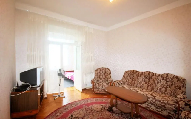 Апартаменты Apartment at Kievyan Street комната для гостей
