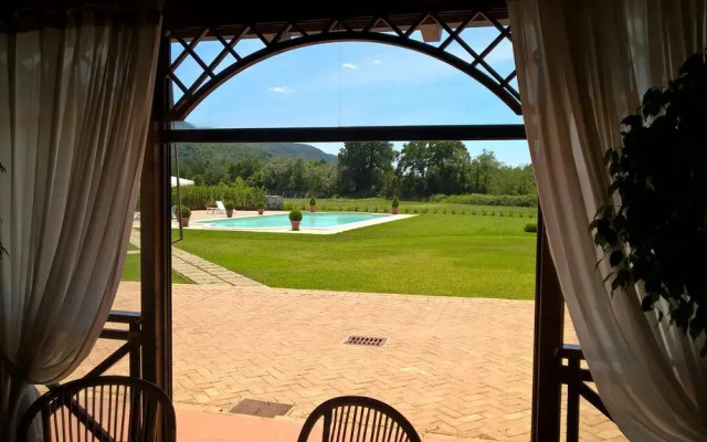 Отель Il Casale di Riardo B&B Сан-Никола-ла-Страда балкон
