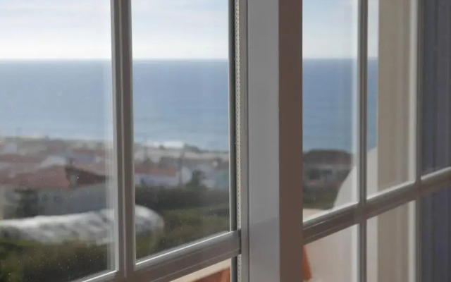 Отель The Wave - Beach 'n' Surf Guesthouse комната для гостей