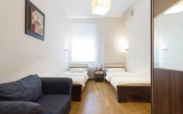 Отель City Break Apartments Chic and Luxury Сербия, Белград - отзывы, цены и фото номеров - забронировать отель City Break Apartments Chic and Luxury онлайн комната для гостей