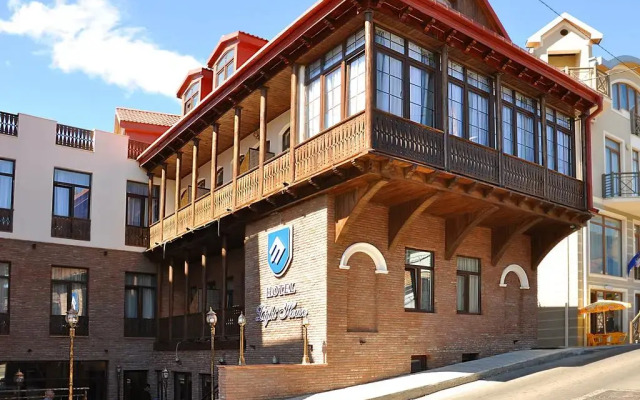Light House Old City Hotel вид на фасад