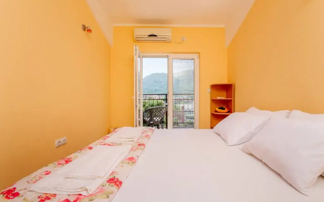 Отель Spacious Central Magik комната для гостей