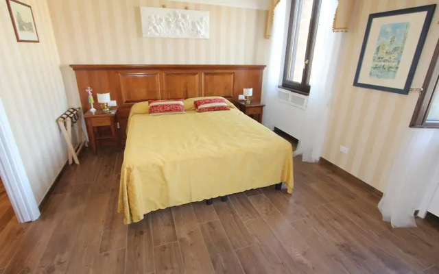 Отель Area Sacra Relais Рим комната для гостей