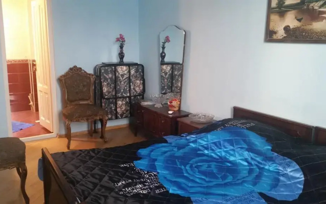Hotel MMG комната для гостей