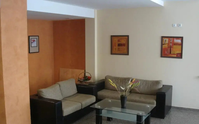 Отель SB Rentals in Sea Regal Солнечный берег комната для гостей