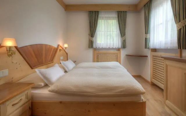 Отель Residence Ciasa Giardun комната для гостей