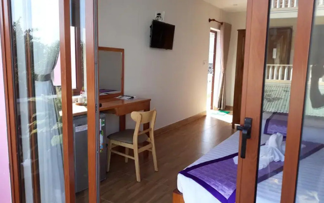 Отель Guesthouse - Tri House комната для гостей