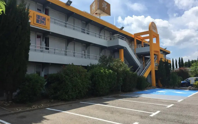 Hotel 1ere Classe Saint Jean De Vedas