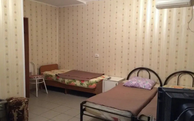 Гостиница Guest house on Lunacharskogo 164 комната для гостей