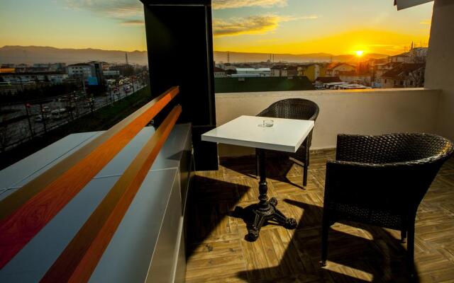 Business Palas Hotel In Izmit Turkey From 37 Photos Reviews Zenhotels Com
