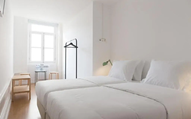 Отель By The River Guesthouse комната для гостей