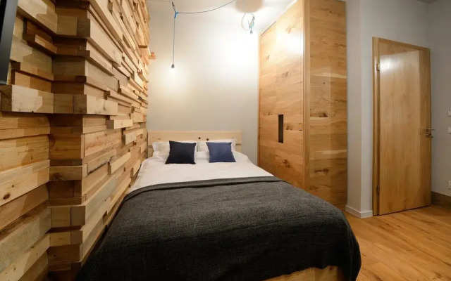 Отель Alpini Apartamenty Закопане комната для гостей