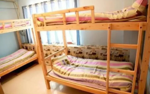 Xi'An Xichuang Youth Hostel комната для гостей