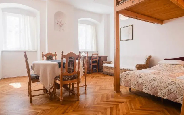Апартаменты Prague Castle Apartment Прага комната для гостей