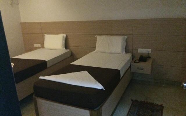 Sri Aditya Inn Boutique Hotel Rajahmundry India Zenhotels - 