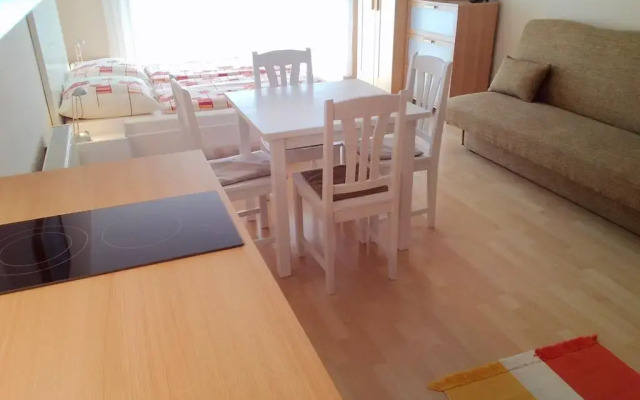 Апартаменты OREL Apartments комната для гостей