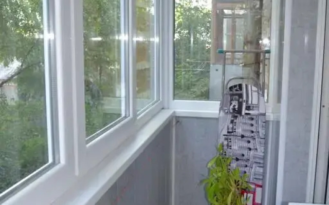 Апартаменты Red Bus Apartment na Mira вид на фасад