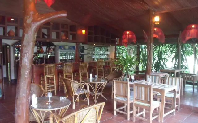 Nawee Guesthouse Chalok