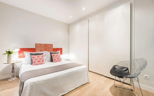 Отель Spain Select Las Letras Apartment Испания, Мадрид - отзывы, цены и фото номеров - забронировать отель Spain Select Las Letras Apartment онлайн комната для гостей