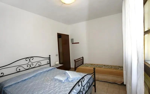 Отель Agriturismo Cerroni Montescudaio Монтескудаио комната для гостей