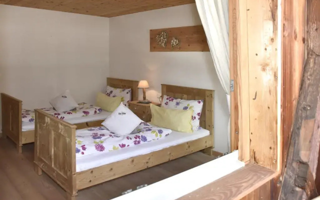 Отель Ferienhaus Bad Stube **** Сарентино комната для гостей