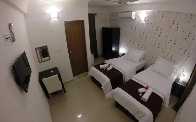 Crown Reef Maldives in North Male Atoll, Maldives from 147$, photos, reviews - zenhotels.com guestroom