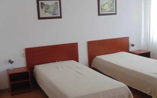 Отель Guest house Lily Болгария, Ардино - отзывы, цены и фото номеров - забронировать отель Guest house Lily онлайн комната для гостей