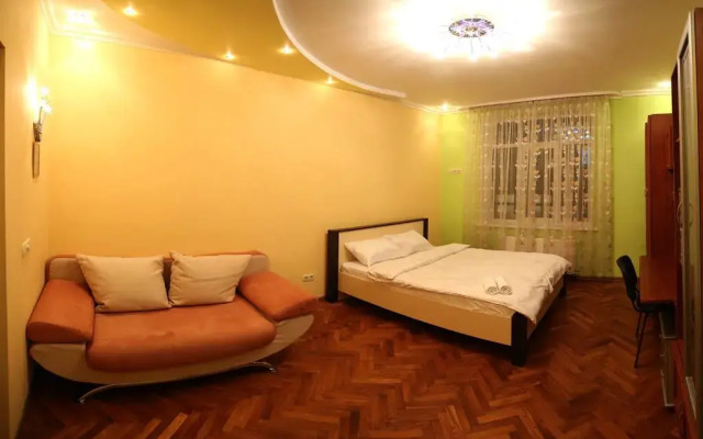 Гостиница Romantic Apartaments 1 комната для гостей