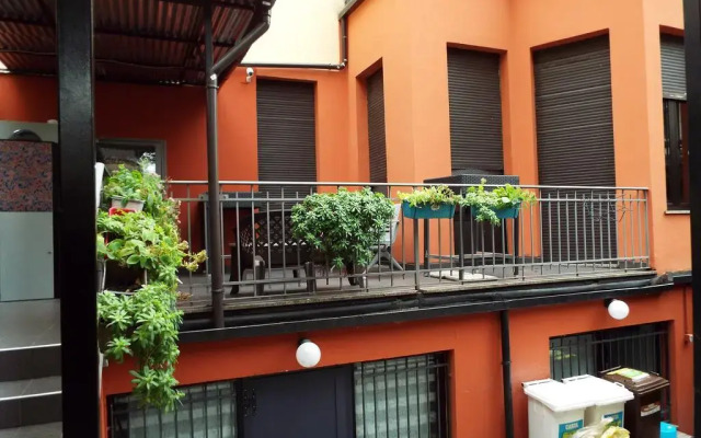 Milano Hostel вид на фасад