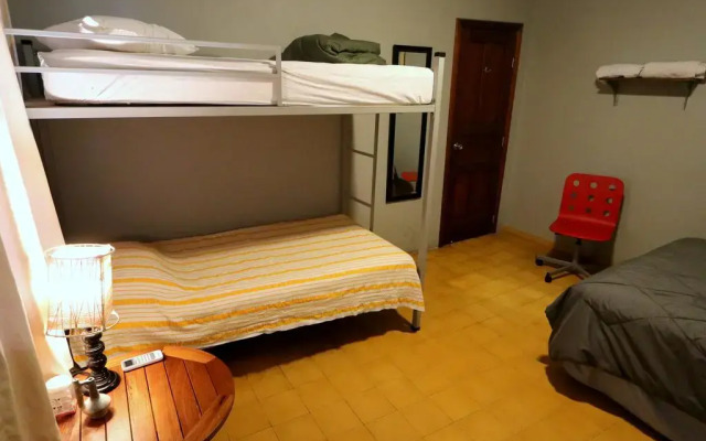 La Ronda Hostel Tegucigalpa комната для гостей