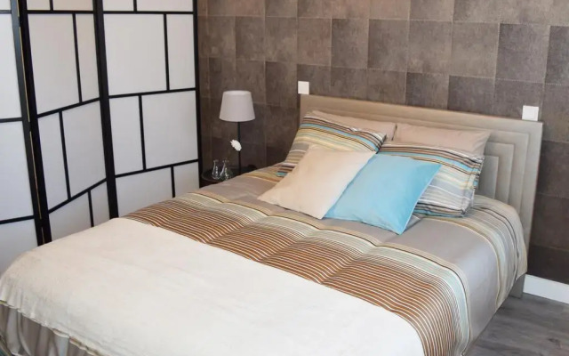 Отель Madrid Suites Tetuan комната для гостей
