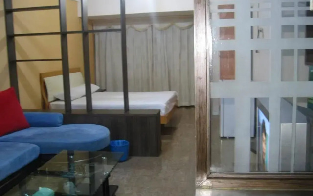 Апартаменты Inn-China Apartment Shenzhen комната для гостей