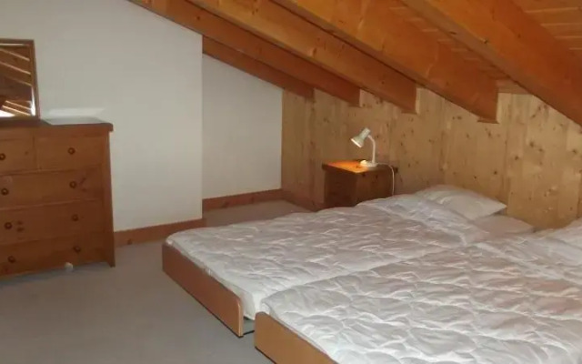 Отель Chalet Dorril Нендаз комната для гостей