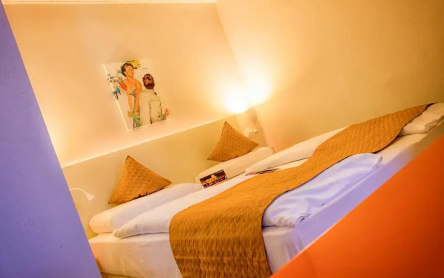 Отель Schlosshof Charme Resort – Hotel & Camping Италия, Лана - отзывы, цены и фото номеров - забронировать отель Schlosshof Charme Resort – Hotel & Camping онлайн комната для гостей