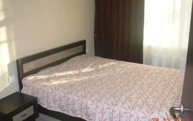 Апартаменты Aristocrat Apartments комната для гостей