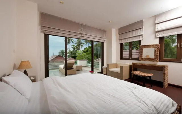 Отель Krabi Sunset Beachfront Sand One комната для гостей