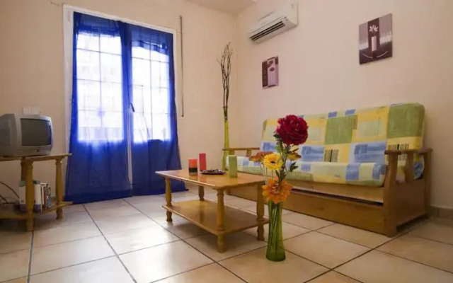 Отель Apartamentos Dana Madrid комната для гостей