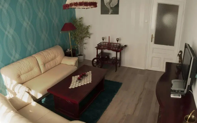 Апартаменты Emigrant apartment комната для гостей