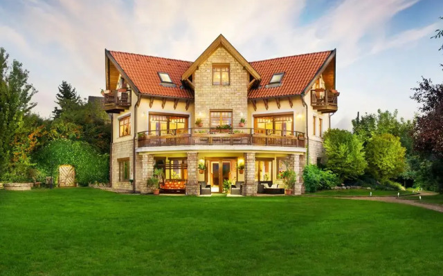 Отель Dream Homes Private Villa Венгрия, Будапешт - отзывы, цены и фото номеров - забронировать отель Dream Homes Private Villa онлайн вид на фасад