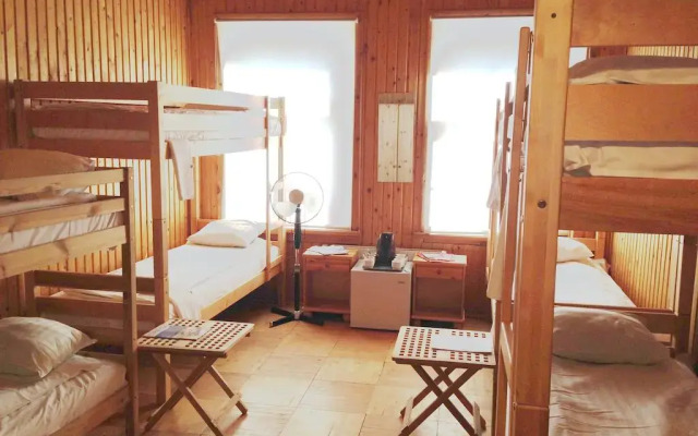 Green Jurmala Hostel комната для гостей