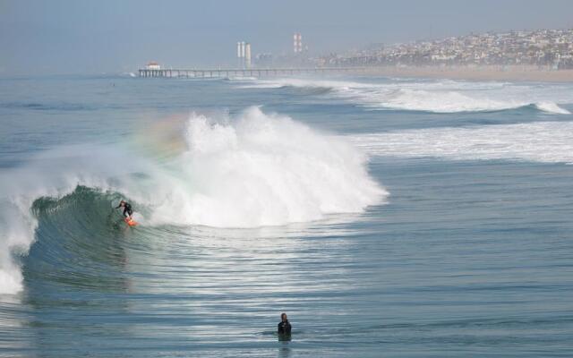 Beach House Hotel at Hermosa Beach 2